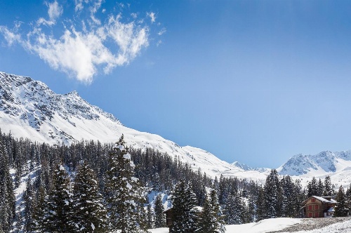 Camana 6 by Arosa Holiday image 1